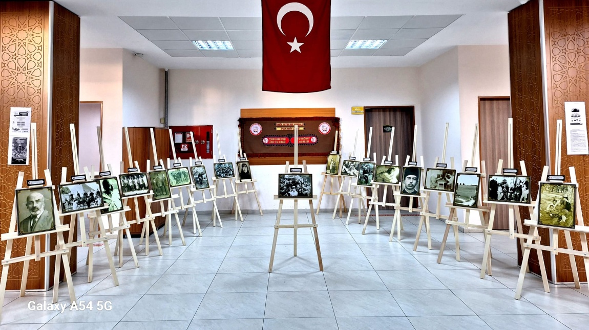 “Türk’ünÖzü,Âkif’inSözü” Etkinlikleri = 1. “Türk’ünÖzü,Âkif’inSözü” Fotoğraf Sergisi 